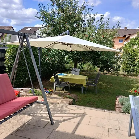 Ferienwohnung Altlussheim - Modernes Zuhause Mit Gartenblick & Klimaanlage Altlussheim