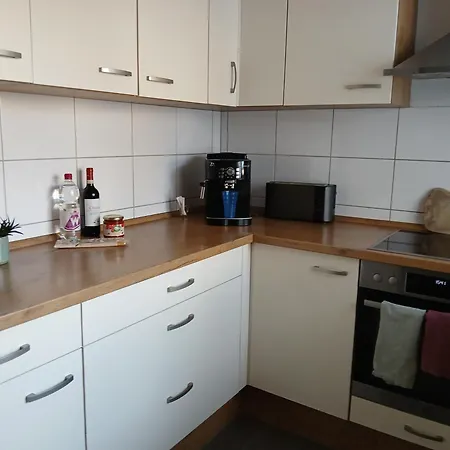 Gartenblick - Netflix- Parken - Kueche - Klimaanlage - Shuttle Zum Hockenheimring Apartment *